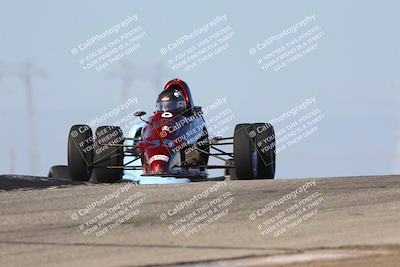 media/Oct-26-2025-CalClub SCCA (Sun) [[8ce1e69566]]/Group 6/Grapevine/